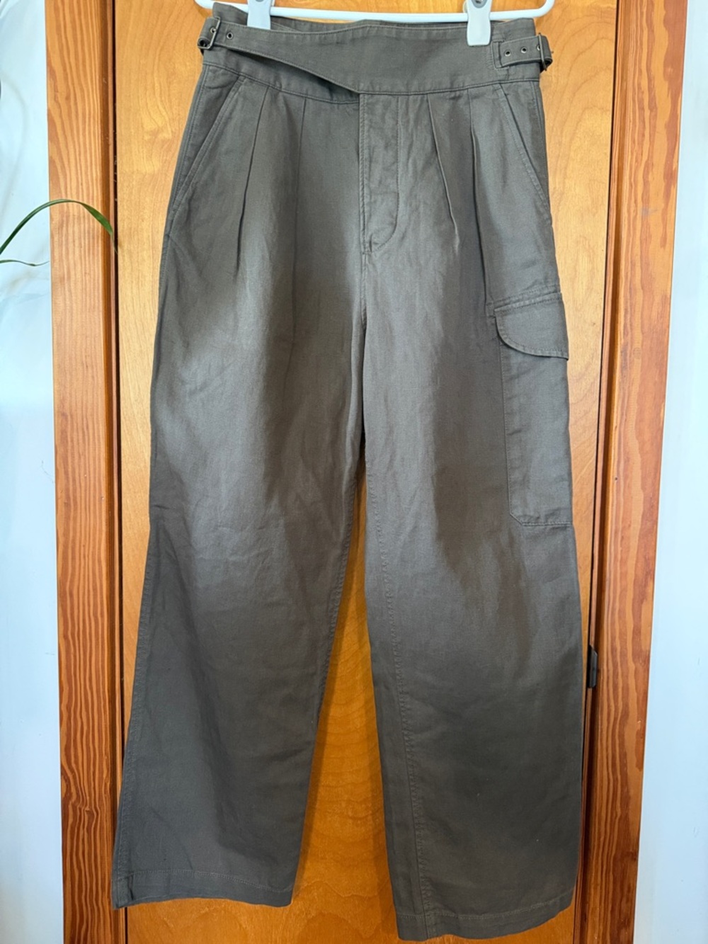 Banana Republic Heritage Explorer Field Cargo Pants